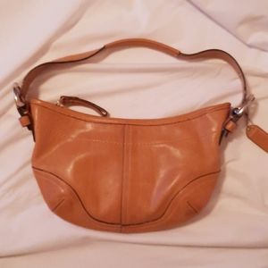 🤩Vintage Coach Tan Sholder Bag